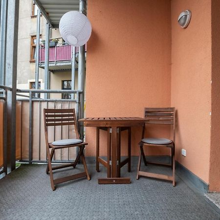Zwickau mittendrin, tolles Balkon-Apartment Exterior foto